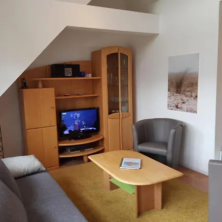 Apartment 7 Im Haus Am Mit Balkon Sellin (Rugen)